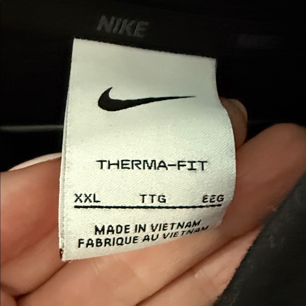 Nike Black Pullover Hoodie - Picture 2 of 4